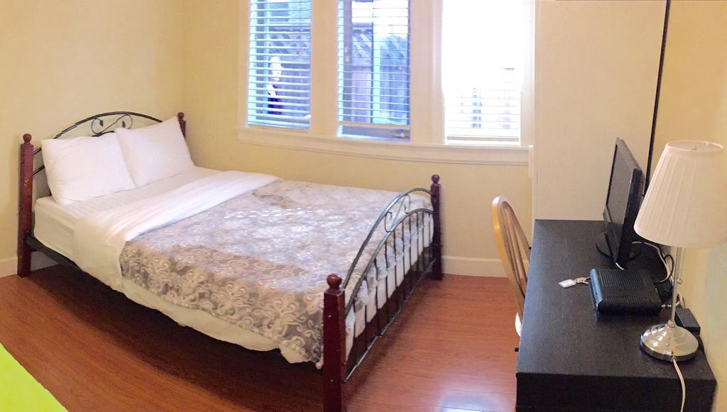 Imperial House Bed & Breakfast Burnaby Rom bilde